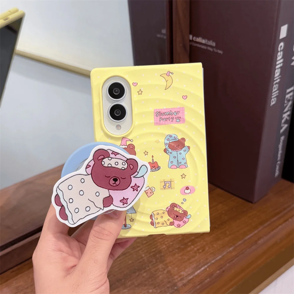 Cute Cartoon Sleep Bear Magnetic Phone Case For Samsung Galaxy Z Fold8 Protective Cover for Magsafe Yellow Crystal Wrist Chain