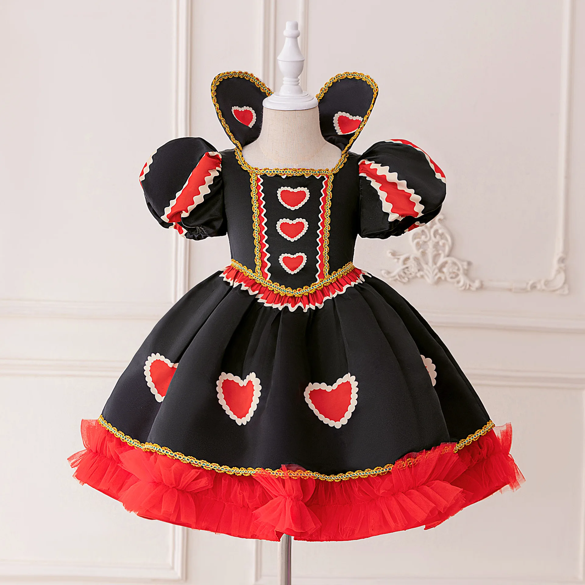 

Girls Queen of Hearts Costume Kids Halloween Dress up Fancy Tutu Dress Red Queen Gown Girls party Dress kids Clothes