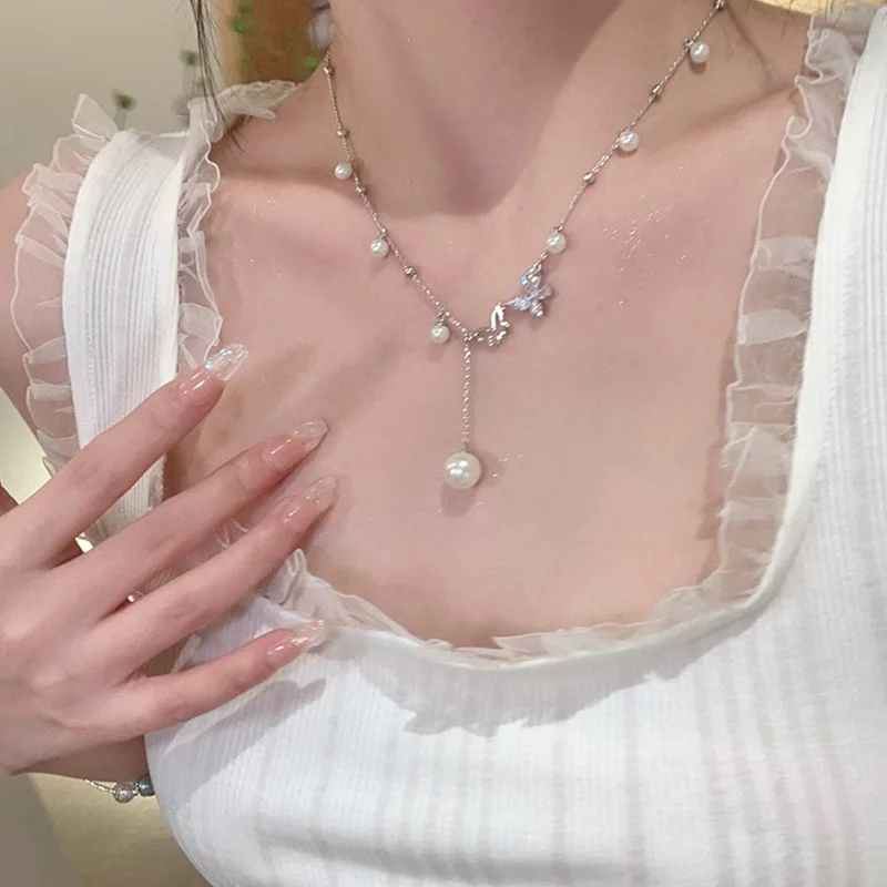 Elegante blaue Zirkon-Metall-Muschel-Kette für Frauen, einzigartiges Design, leichte Luxus-Schmetterlings-Herz-Halskette, Freundschaftsschmuck – Detail 20
