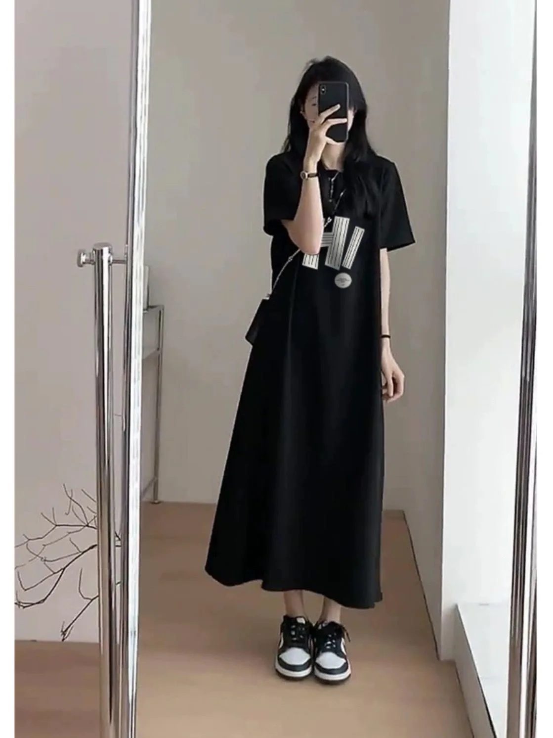 Lässiges mittellanges T-Shirt Dr für Damen in Übergröße, Sommer, lockerer knielanger Ort-Slee-Schlankheitsrock, Polyester-Mischung