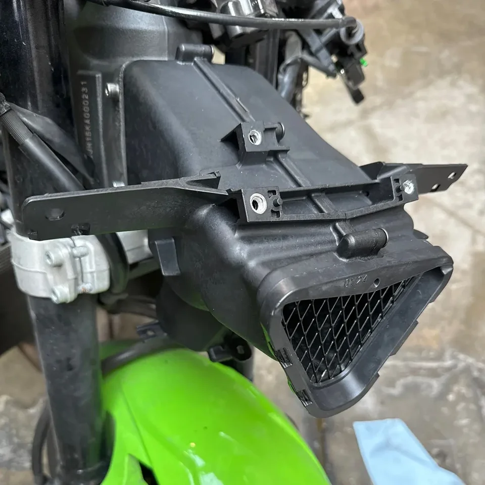 2024~ZX-6R カーボンエアダクトカバー 2024 ZX6R Ram Air Intake Cover Duct Motorcycle Accessories For