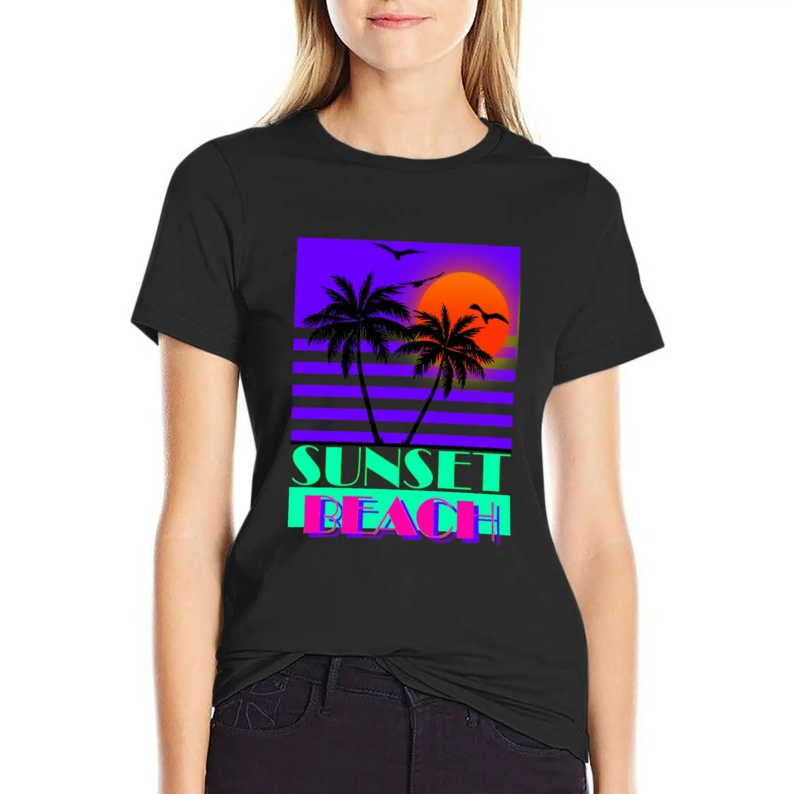 Sunset Beach Retro 80s Style T-Shirt female animal print shirt for girls vintage clothes tees t shirts for Women