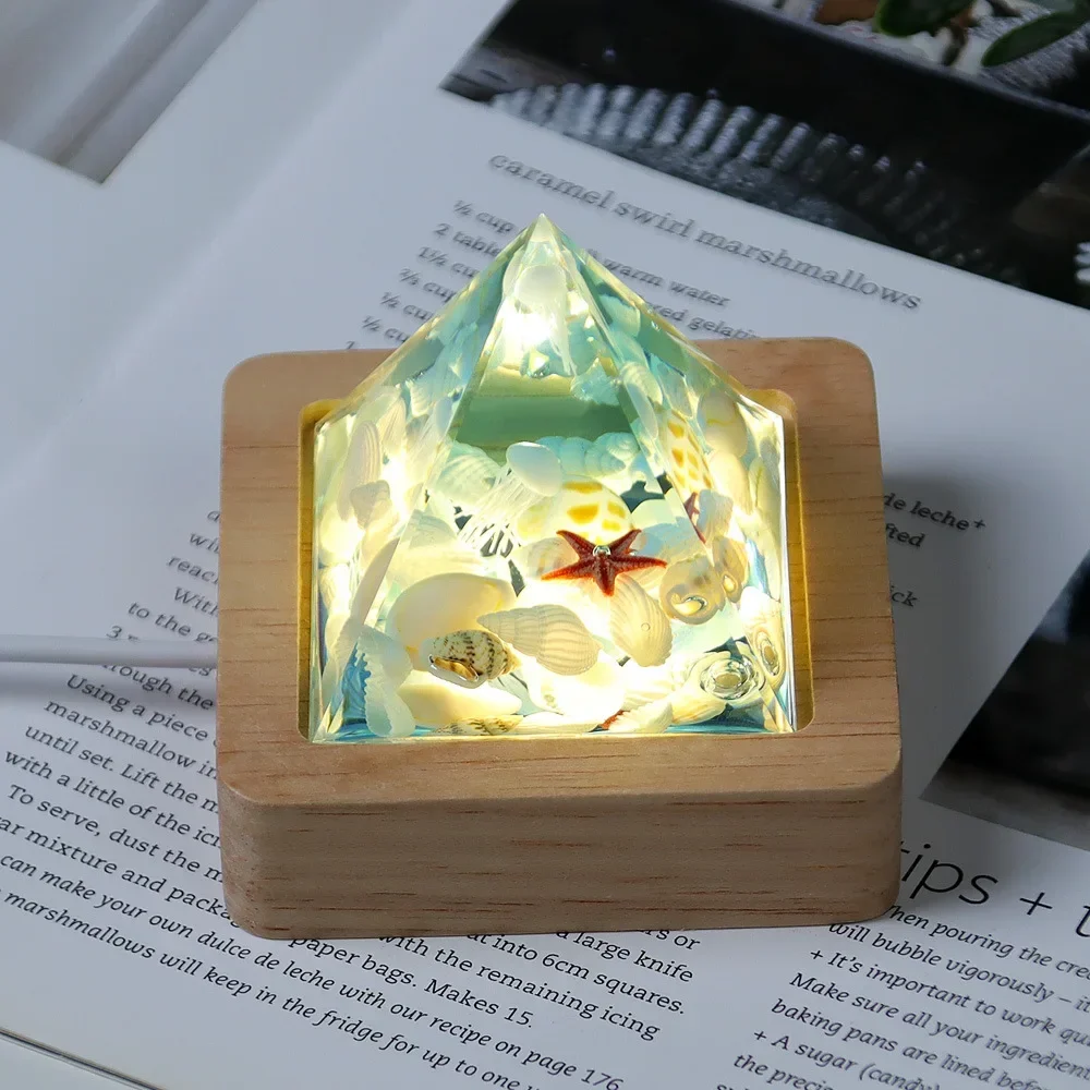 USB Cube Organic Resin Warm Color Desk Lamp Creative Art Decorative Lamp Ocean Micro Landscape Turtle Pyramid Theme Night Light