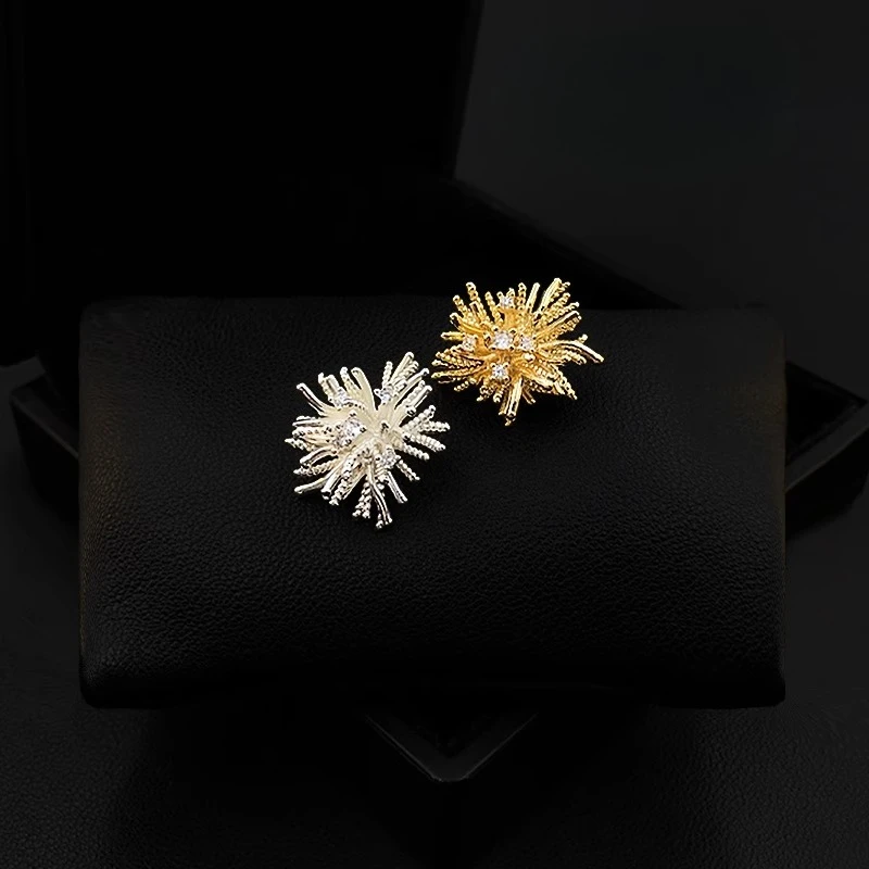 

Women Dandelion Flower Brooch 2025 New High-End Elegant Jewelry Anti-Slip Safety Pin Fashion Accessory Hot Sale Trendy Gifts