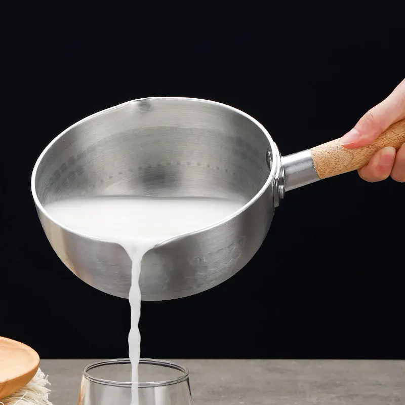 Japanese-style Wooden Handle Aluminum Snow Pan - Multi-function Pot, Suitable for Boiling Ramen, and Brewing Instant Noodles