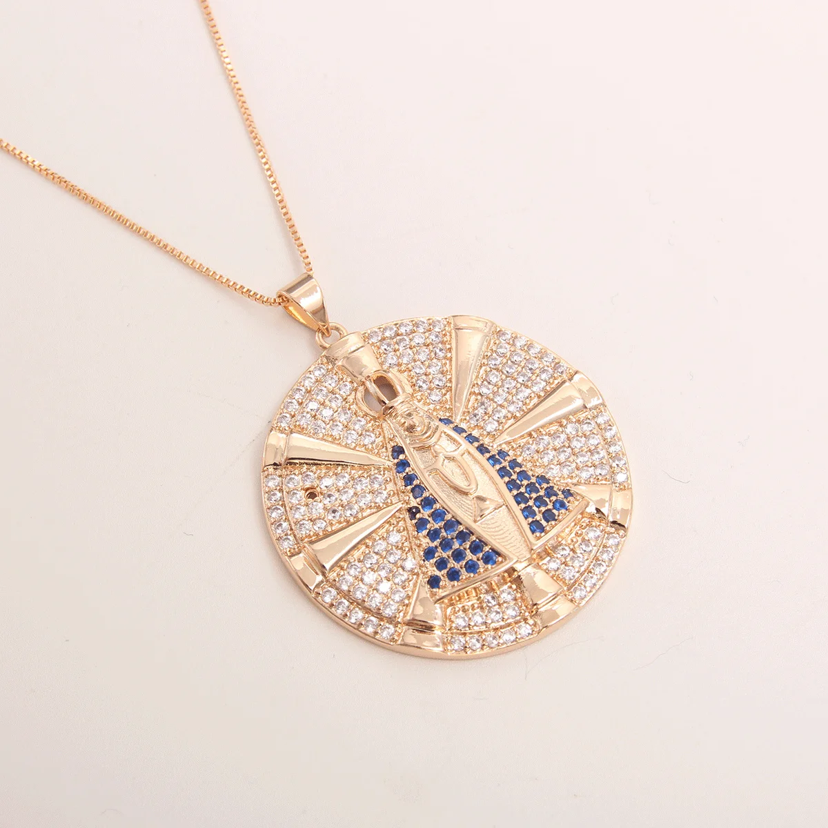 MHS.SUN Newest Round Virgin Mary Necklace Mosaic Zircon Classic Religious Necklaces Gold Plated Adjustable Chain Jewelry Gift