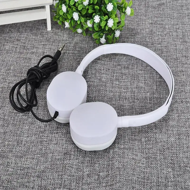 Headphones with Wire Universals Microphone Headset with Wire Music Listening Supplies for Dormitory Classroom Train Camping Home