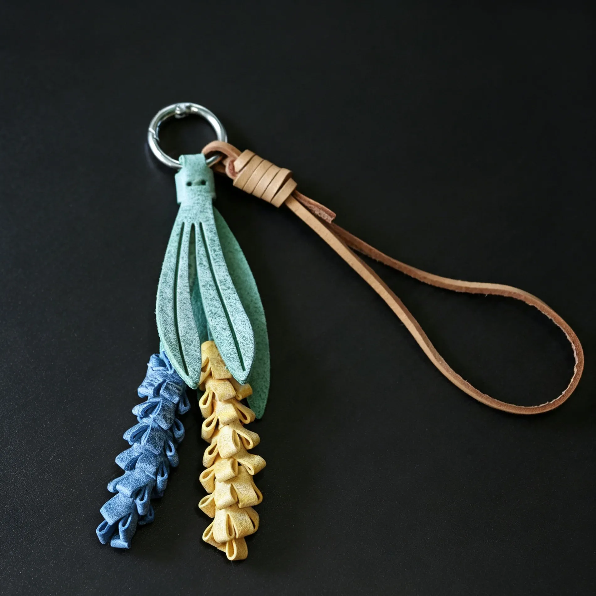 New Purple Lavender Cow Leather Bag Charm Car Keychain Waiting For Love Eternal Romance Bag Pendant Small Gift Decoration