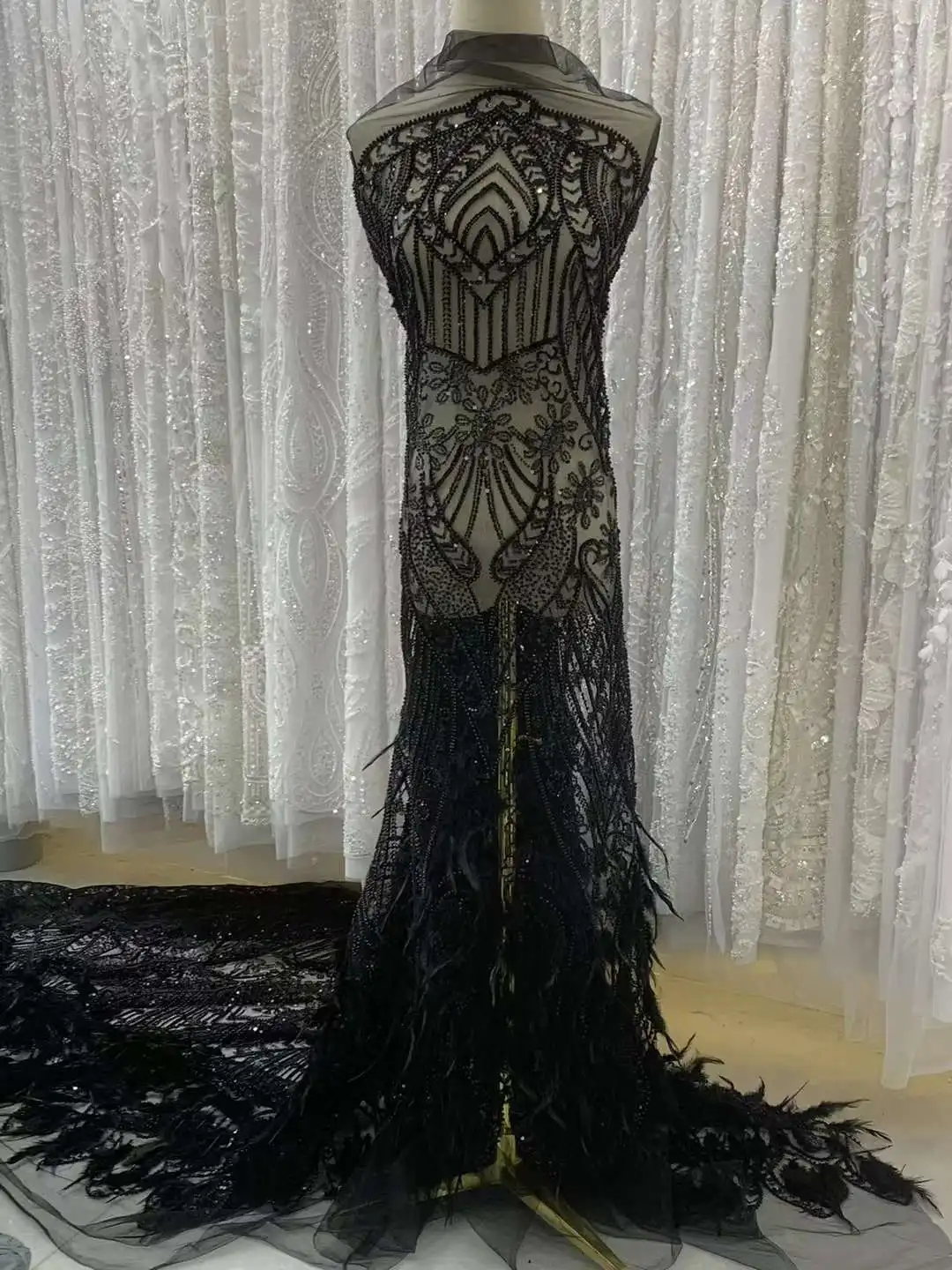 

Wedding Dress Fashion African Heavy HandMade Beadeds Net Lace With Sequin 3D feather French Fabric Net Lace Evening Dress XB