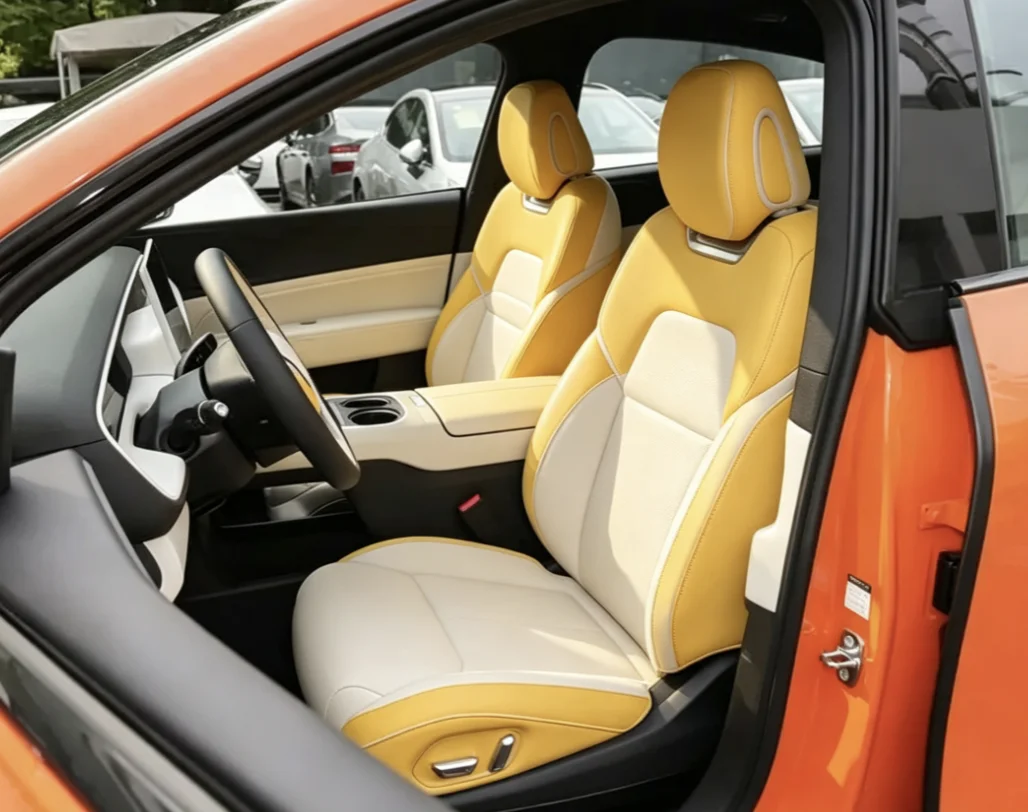 Für Xpeng G6 2025 Maßgefertigte Autositzbezüge Luxuriöses Nappaleder 100% Passgenau Innenraumzubehör 360 ° Vollständige Abdeckung – Detail 2