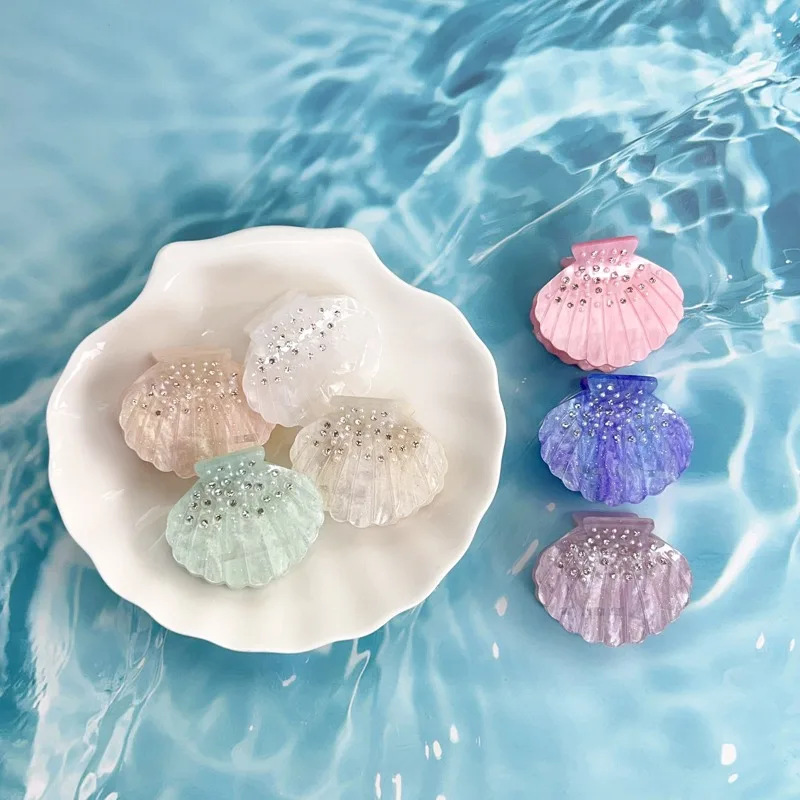 

1pcs Summer Seashell Hair Claw Women Adorable Fresh Design Trendy Beachy Accessory Stylish Girls Headwear Daily Casual Outfits
