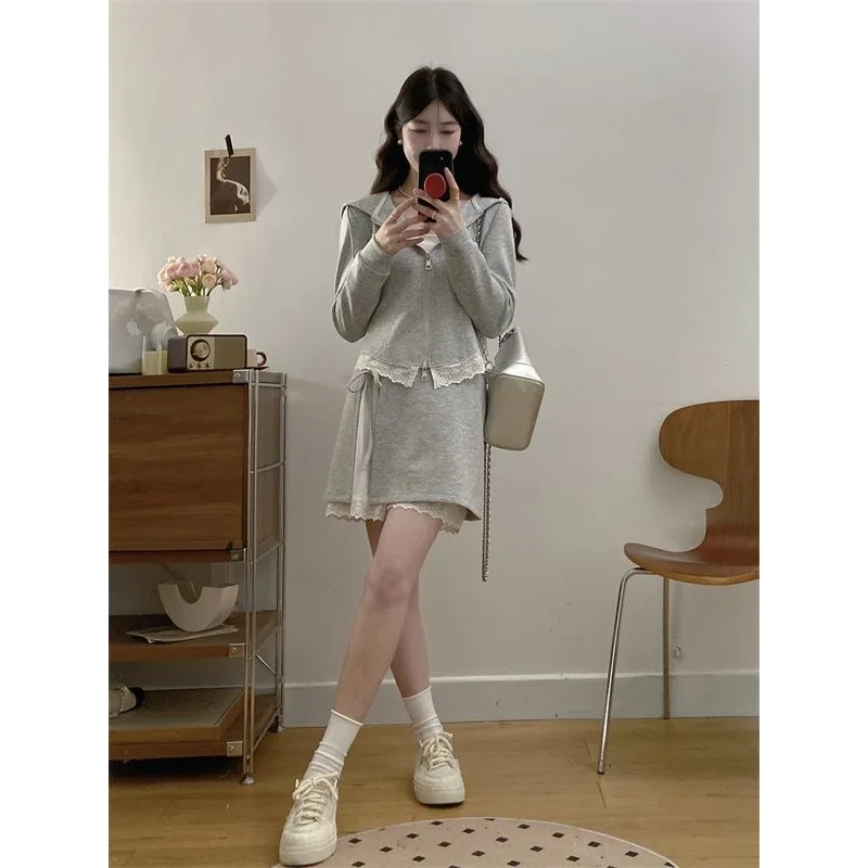 

Spring Autumn Korean Women Fashion Hooded Sweatshirts Half Skirt Two Piece Set Lady Casual Gray Lace Patchwork Coat Skirts Suits