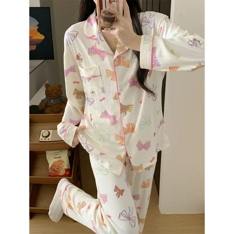 

New Wrinkled Fabric Plus-Size Pajamas for Girls, Spring and Autumn, Bowknot Long Sleeve Loose Fashionable Homewear Set