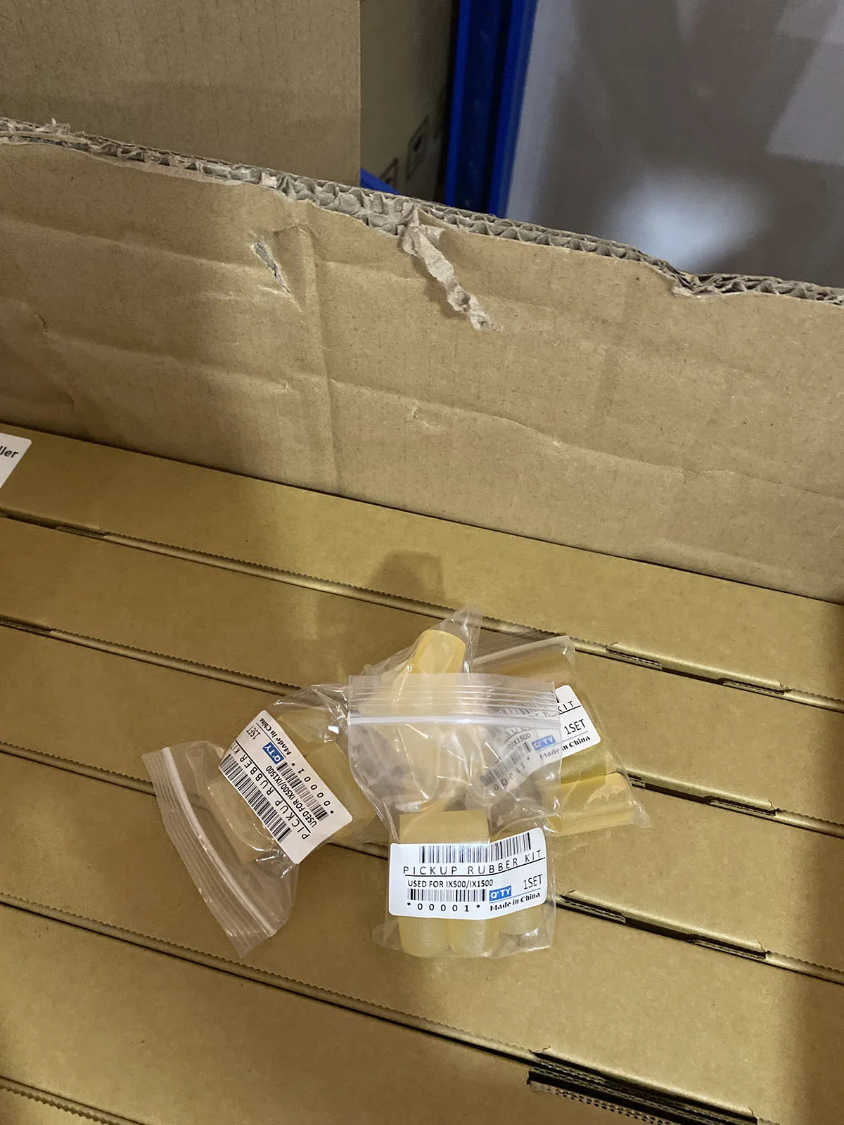 

1X PA03656-K975 PA03656-K976 Exit Feed Roller for FUJITSU Scansnap IX500 IX1500 N7100 IX1400 IX1600