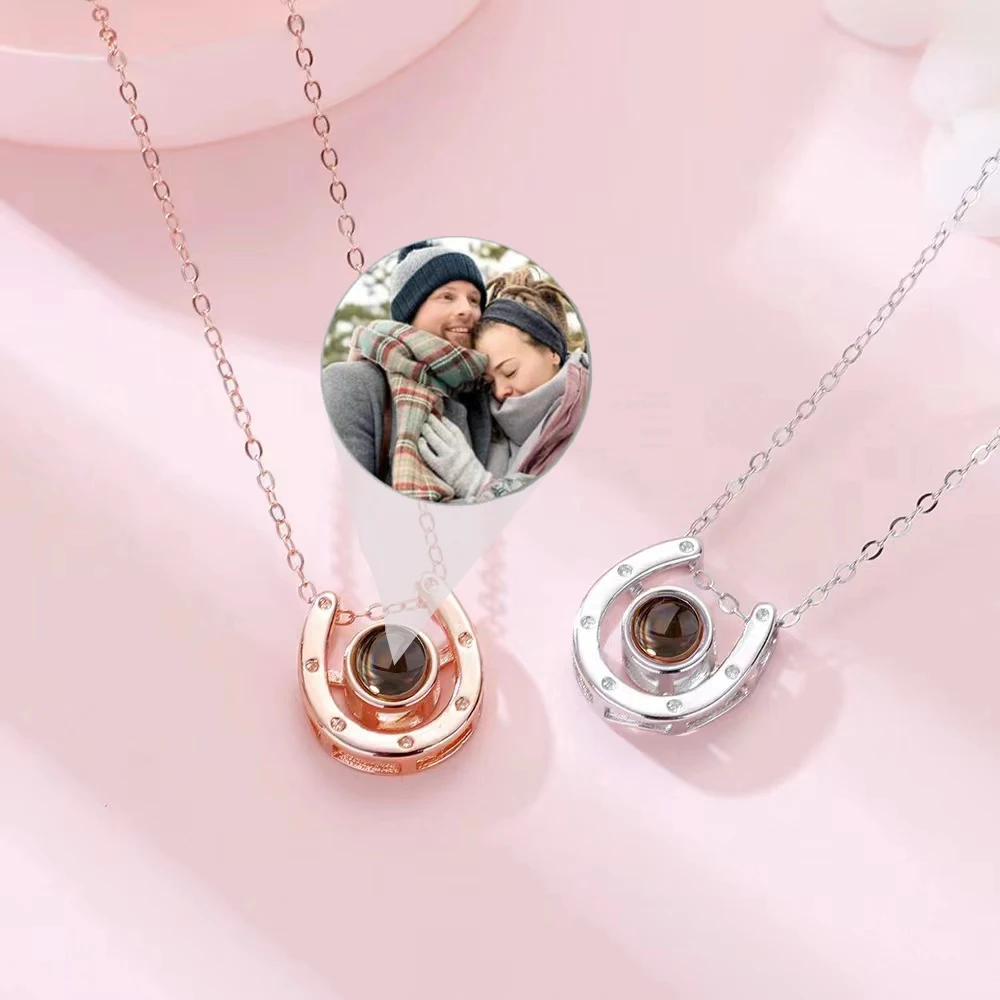 

Personalized Projection Horseshoe Necklaces For Women Men Customized Photo Pendant Necklace Horse Lover Gifts Memorial Jewelry