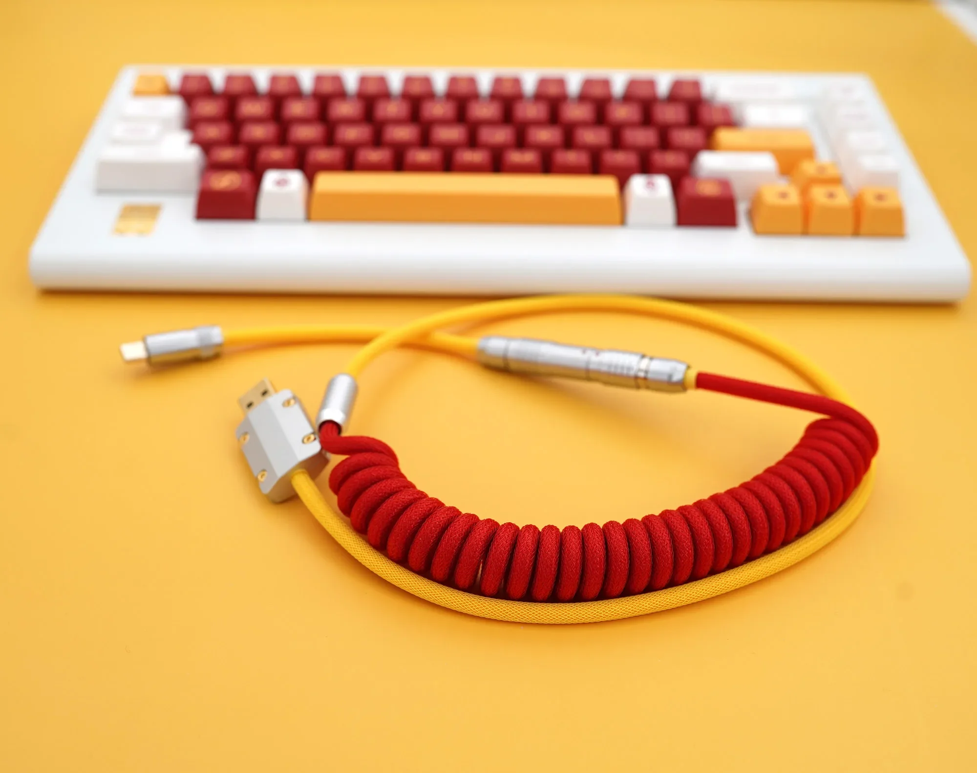 GeekCable Customized Mechanical Keyboard Data Cable MAXKEY Theme SP Keycap line Machine 2