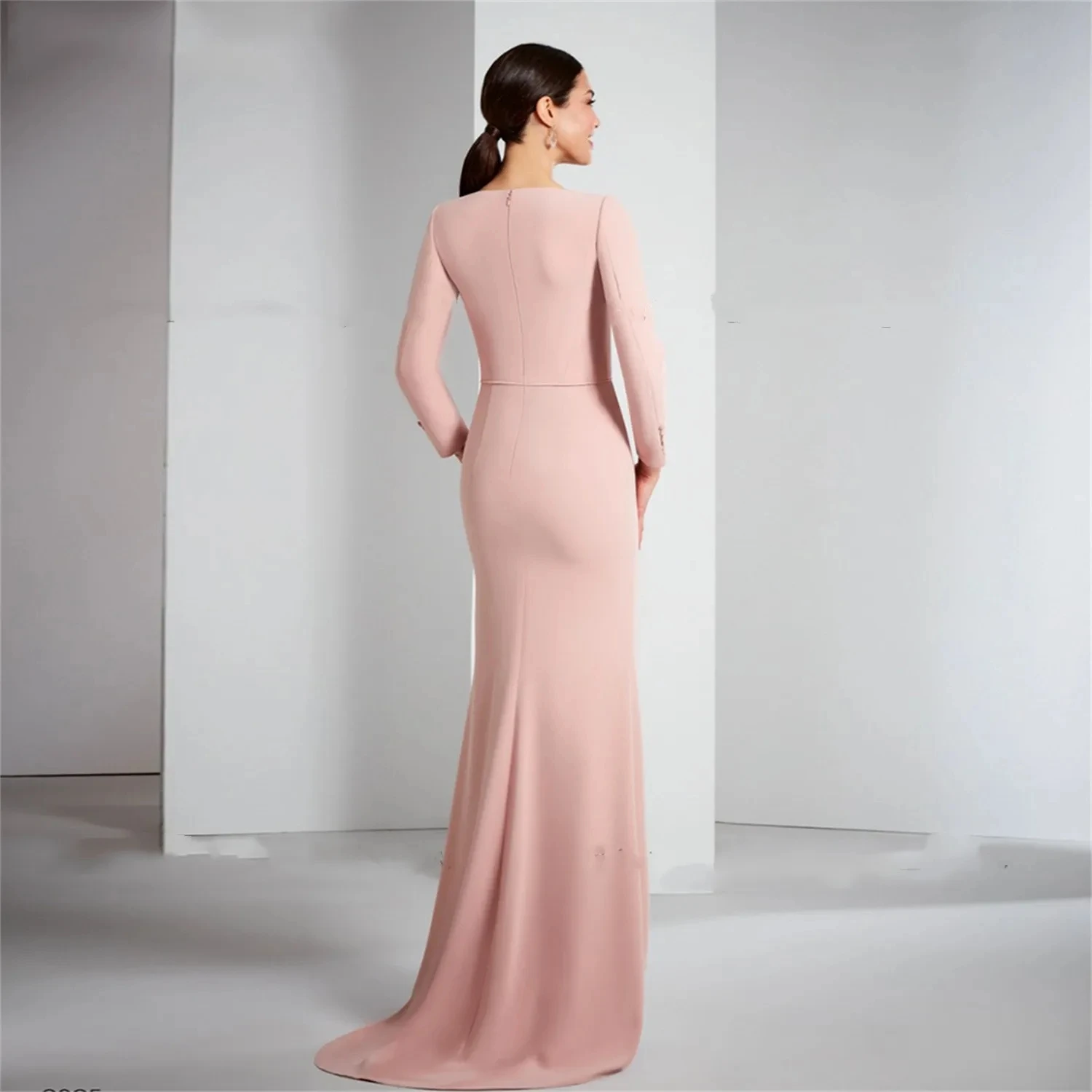 New Classic Pink Mother of the Bride Dress Full Length Mother Dresses Long Sleeves Wedding Party Gowns Illusion  FlowersCL-649