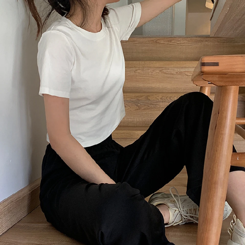 

Женская однотонная повседневная рубашка из смеси полиэстера и спандекса с короткими рукавами и круглым вырезом, легкая и эластичная для летней одежды