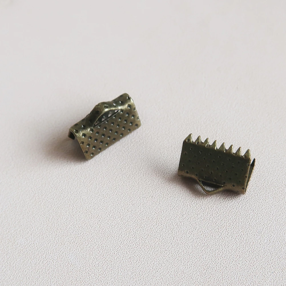 

100pcs Mazi Buckles 1 Cm Plated Ribbon Ends Metal Cord Fastener Clasps Textured Crimp End Clips For Diy Jewelry Craft Bookmark
