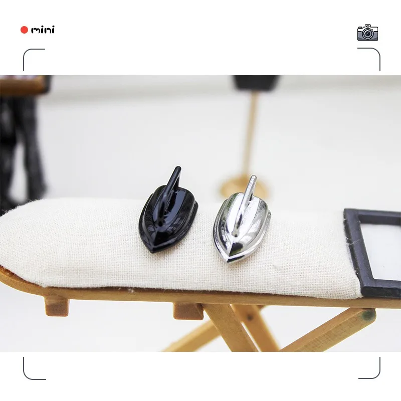 Miniature toy model sewing scene 1:12 dollhouse accessories high-end mini silver hot stamping ornament