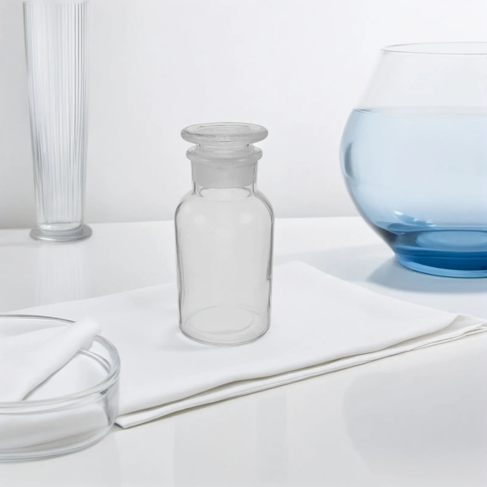 1Pcs Small Mouth Glass Reagent Bottle Laboratory Bottle Frosted Stopper Narrow Neck Sample Sealing Borosilicate Chemical Storage