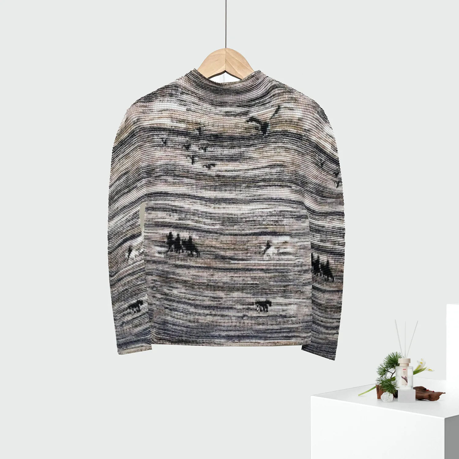 Miyake Pleated 2025 High Neck Bottoming Shirt Female Printing Temperament Slim Pleated Yankee Hundred with Long-sleeved T-shirt