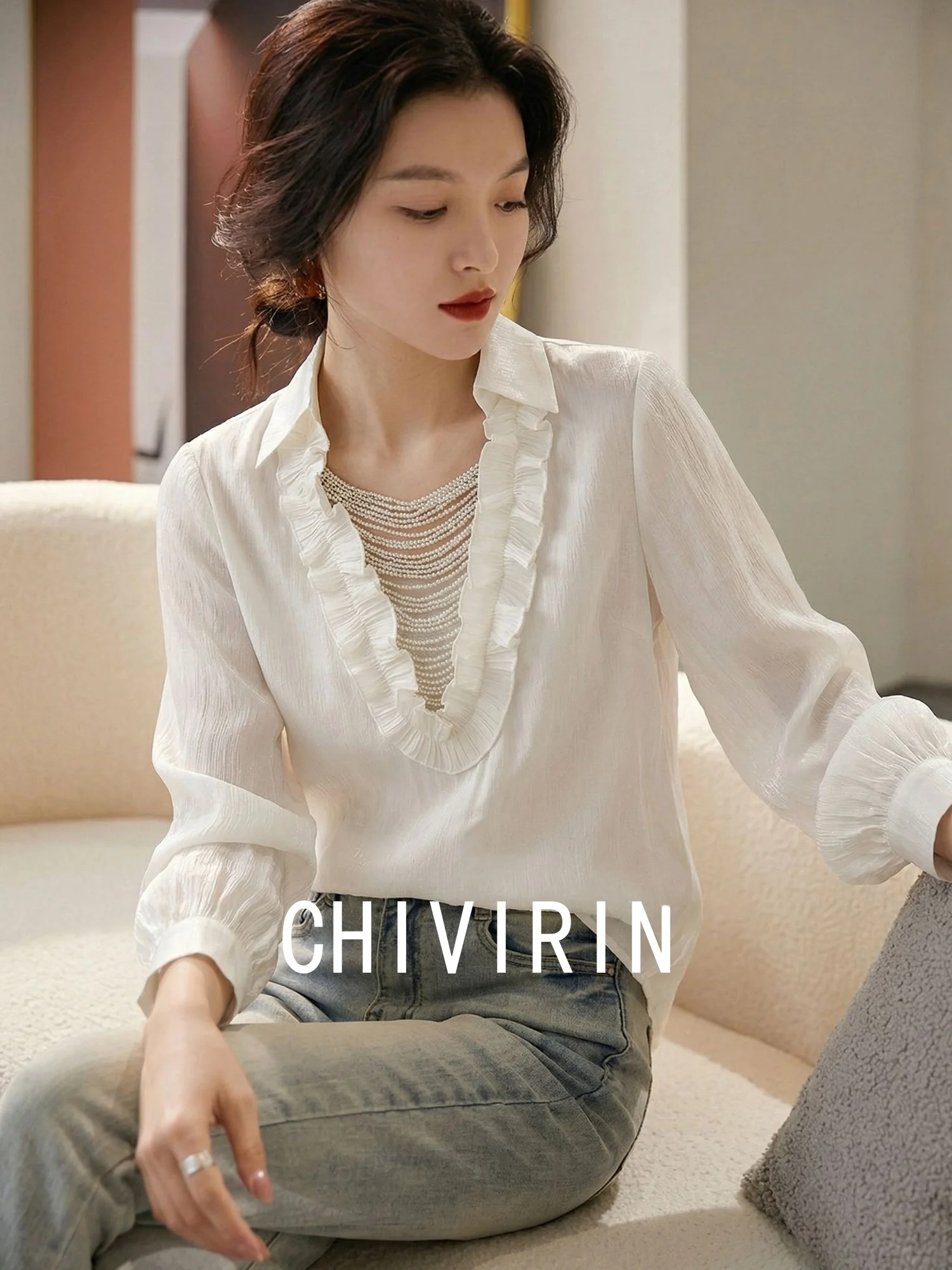 

Elegant V-Neck Long Sleeve Shirt Women's Summer Thin Slimming Versatile Design Sense Top Polka Dot Polyester Fiber Shirt
