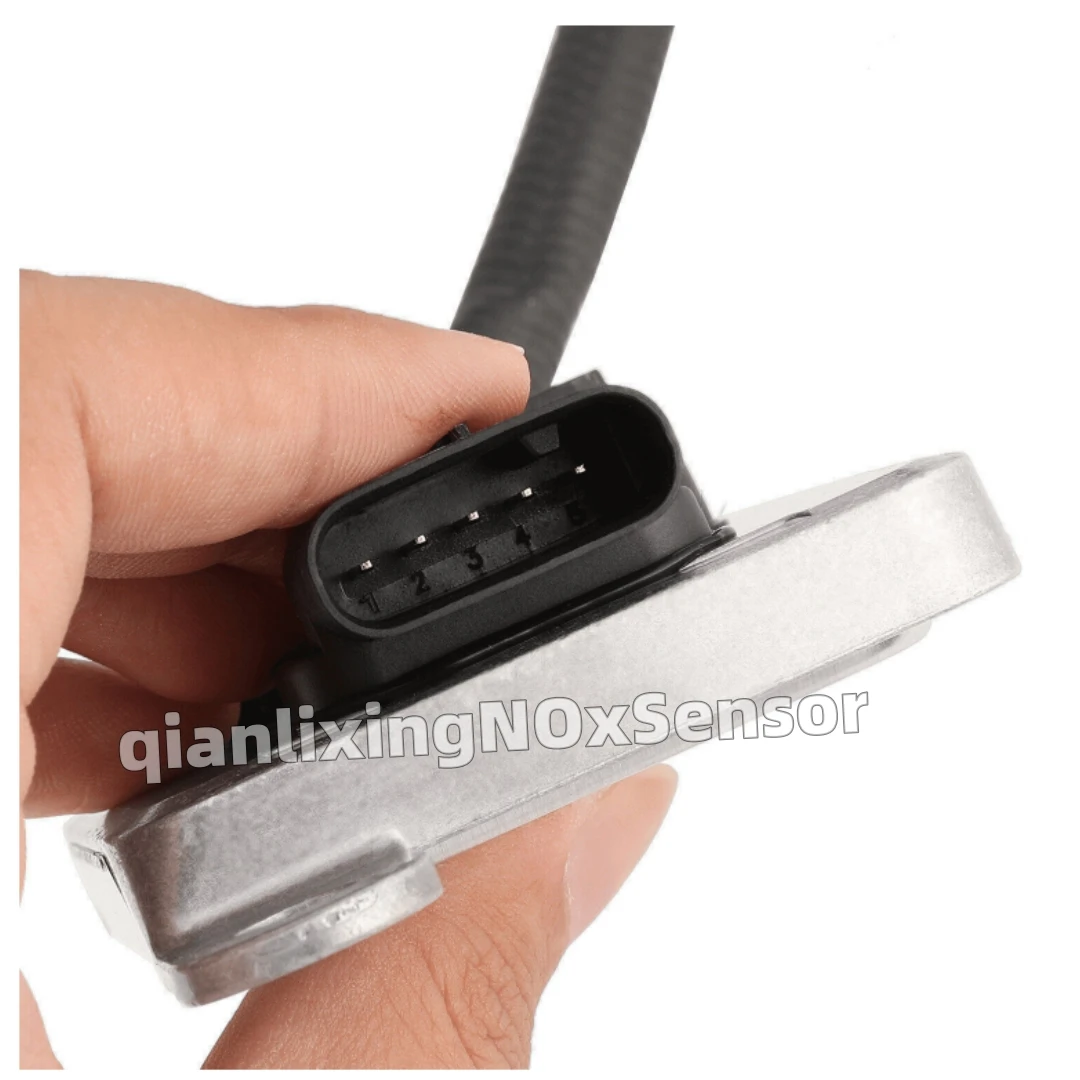 

A0009050108 0009050108 Original New Nitrogen Oxygen NOx Sensor 12V For Mercedes Benz W205 W164 W253 W213 W238 X166