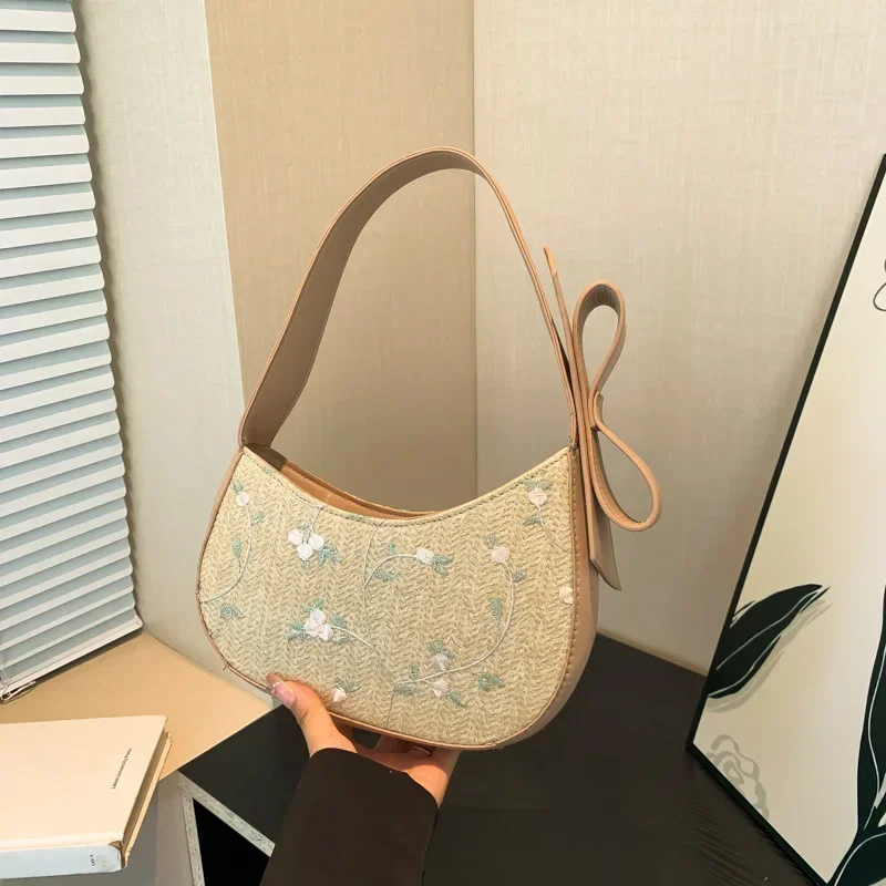 

Fashion small fresh embroidered straw armpit bag women's new trendy bow shoulder bag