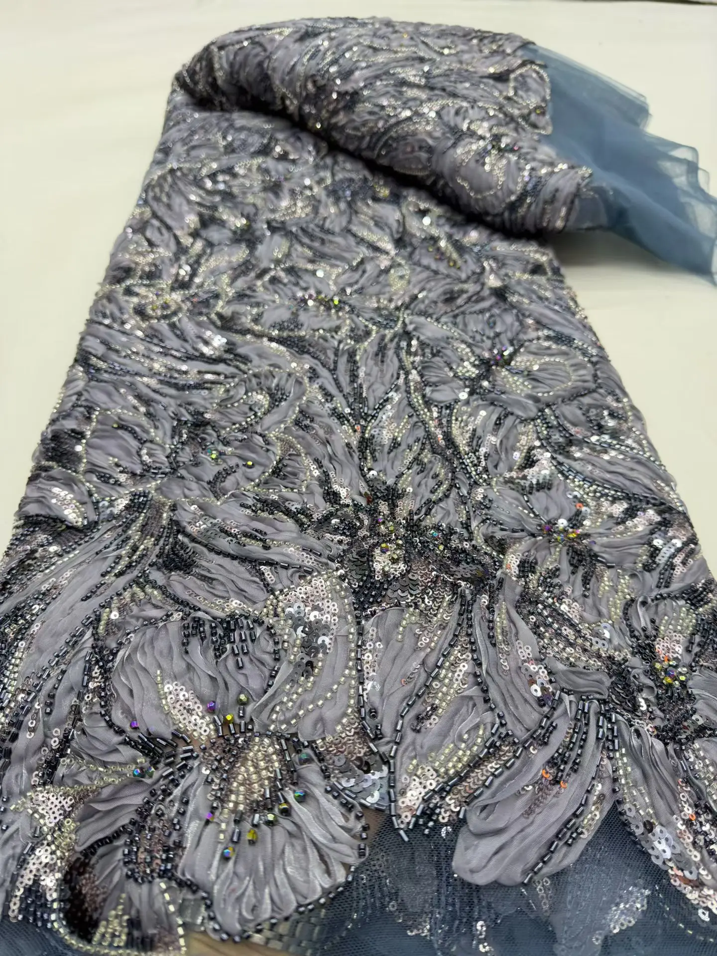

2026 Latest High Quality African Nigerian With Tulle Sewing Lace Fabric Guipure Embroidery Beads Dresses Sequins 5 Yards DP0511