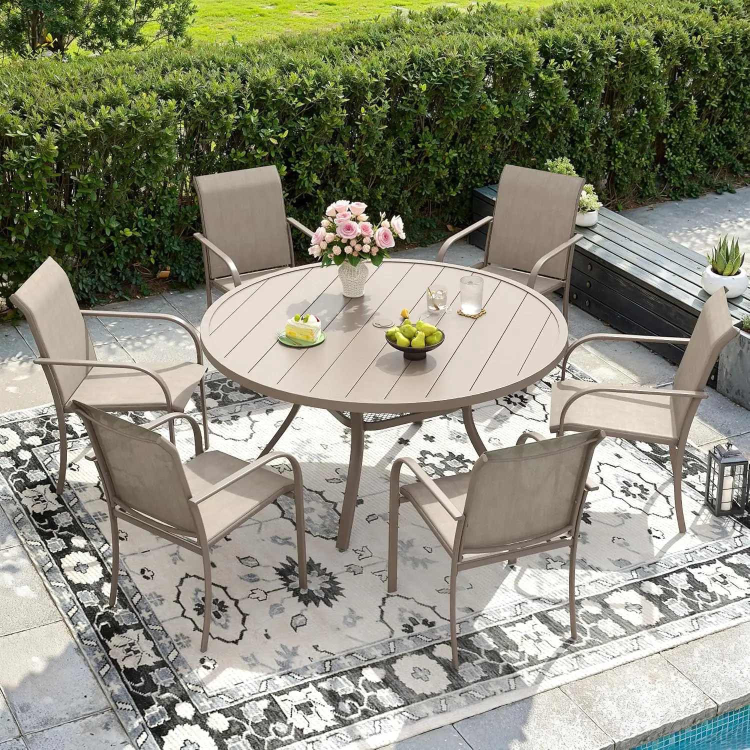 Table à manger ronde de patio de 48 po pour 6, table à manger extérieure en métal avec trou pour parasol de 1,57 po pour jardin de pelouse arrière-cour, coque de sable