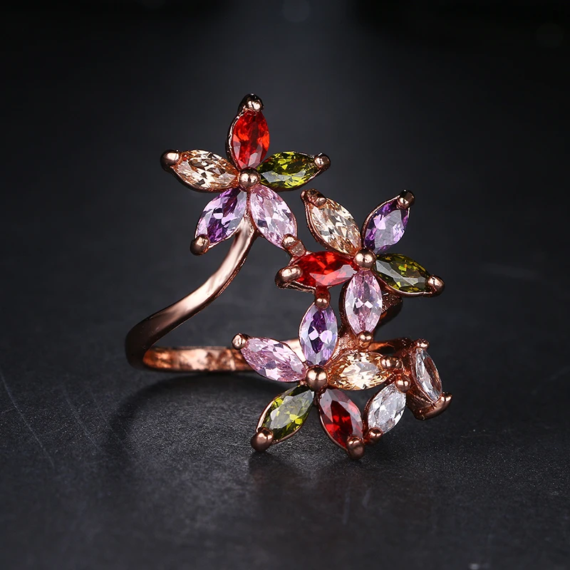 SUGO 2022 New Fashion Beautiful Rose Gold Color Zirconia Flower Open Adjustable Rings for Trend Women Dinner Jewelry Accessories