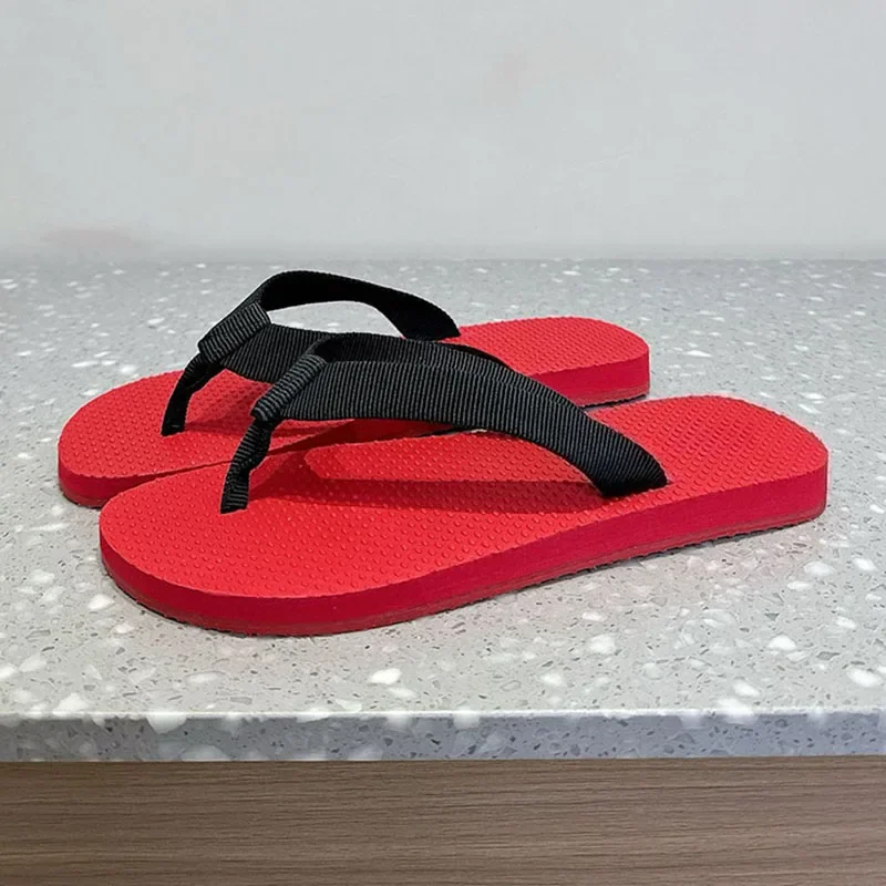New Versatile Flip Flops Slippers Women Mixed Colors Flat Bottom Slides Summer Outdoor Vacation Beach Shoes Swimming Shoes