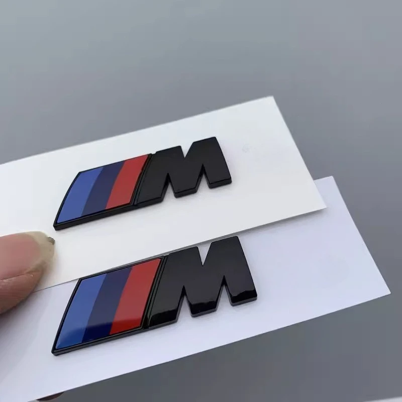 2PCS Applicable to the M-marked fender 1 3 5 7 series X1/X3/X5/X6m fender M sports ABS sticker of BMW.
