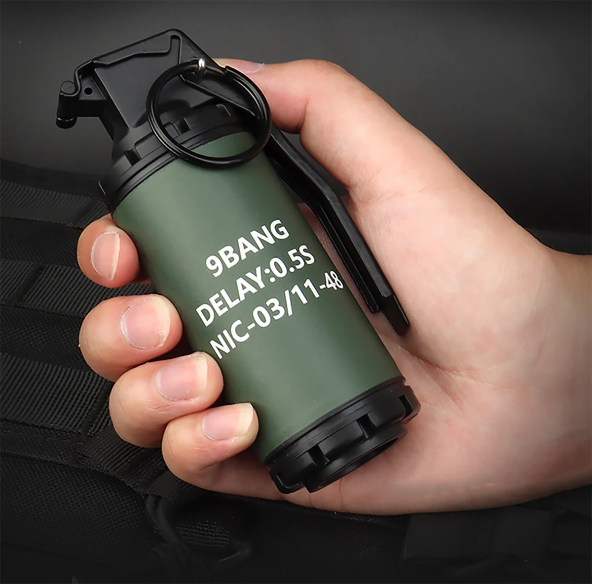 Tactical Smoke Grenade Model Fillable Small Container MOLLE System Airsoft Shooting Accessories Tactical Smoke Grenade Model