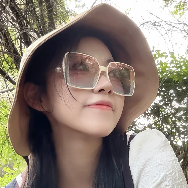 Square Shape Sunglasses for Women Pearl Decoration Big Size Women's Sun Glasses Travelling Driving Sunglass Women