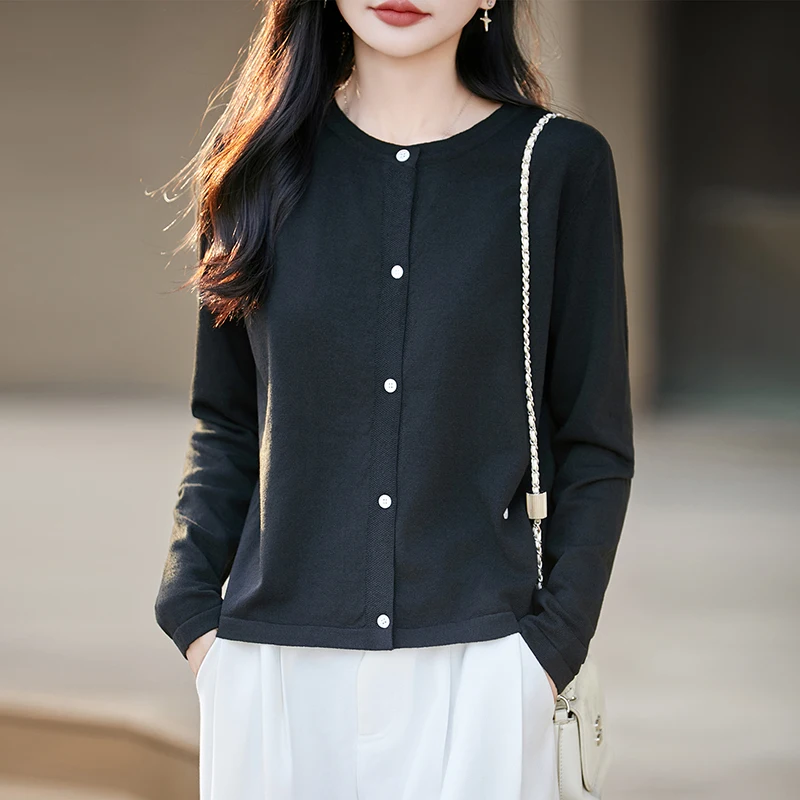 Spring and summer new ultra-fine wool round neck cardigan women's loose casual knitted short thin air conditioning jacket