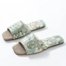 New Women's Summer Open Toe Vintage Embroidered Satin Slippers Rubber Sole Non Slip Flat Sole High Quality Linen Home Slippers