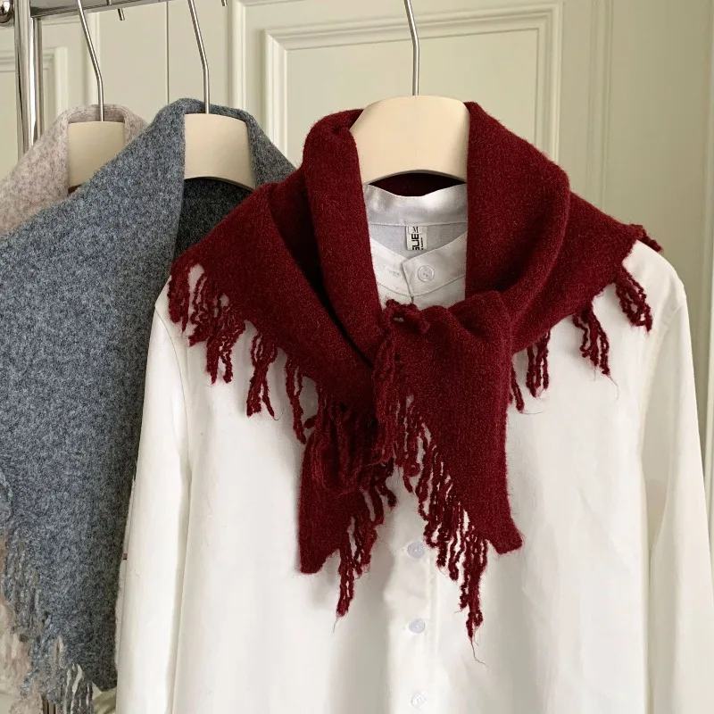 

Sand dune wandering triangle scarf women's autumn and winter all-match warm shawl scarf tassel shawl women's outer wear