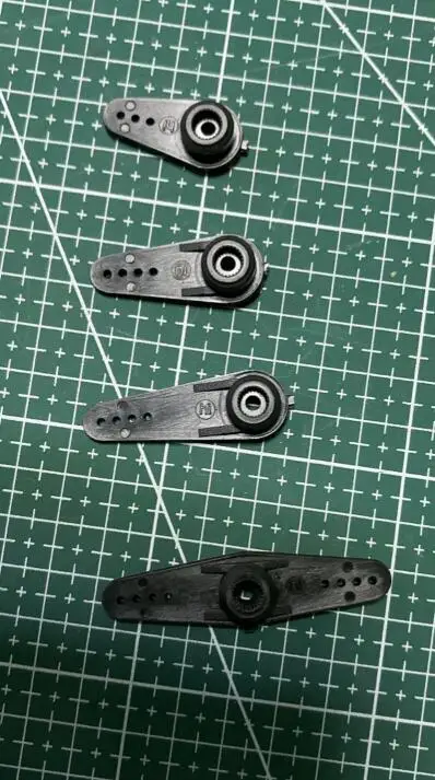 4PCS 24T Black Super Strength Heavy Duty Hitec Plastic Servo Arms for Hitec Standard servo D955TW 36645 35065S D930SW D980TW