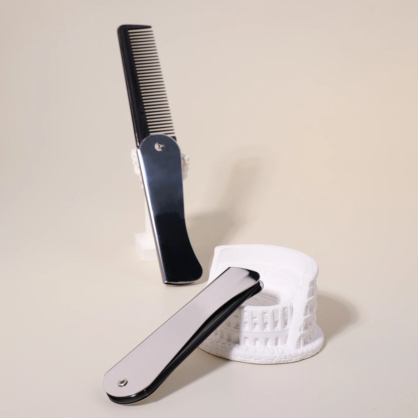 1/2 Pcs Folding Beard Combs, Easy Carrying, Fine Tooth Hair Comb Straightener for Grooming Styling Hair