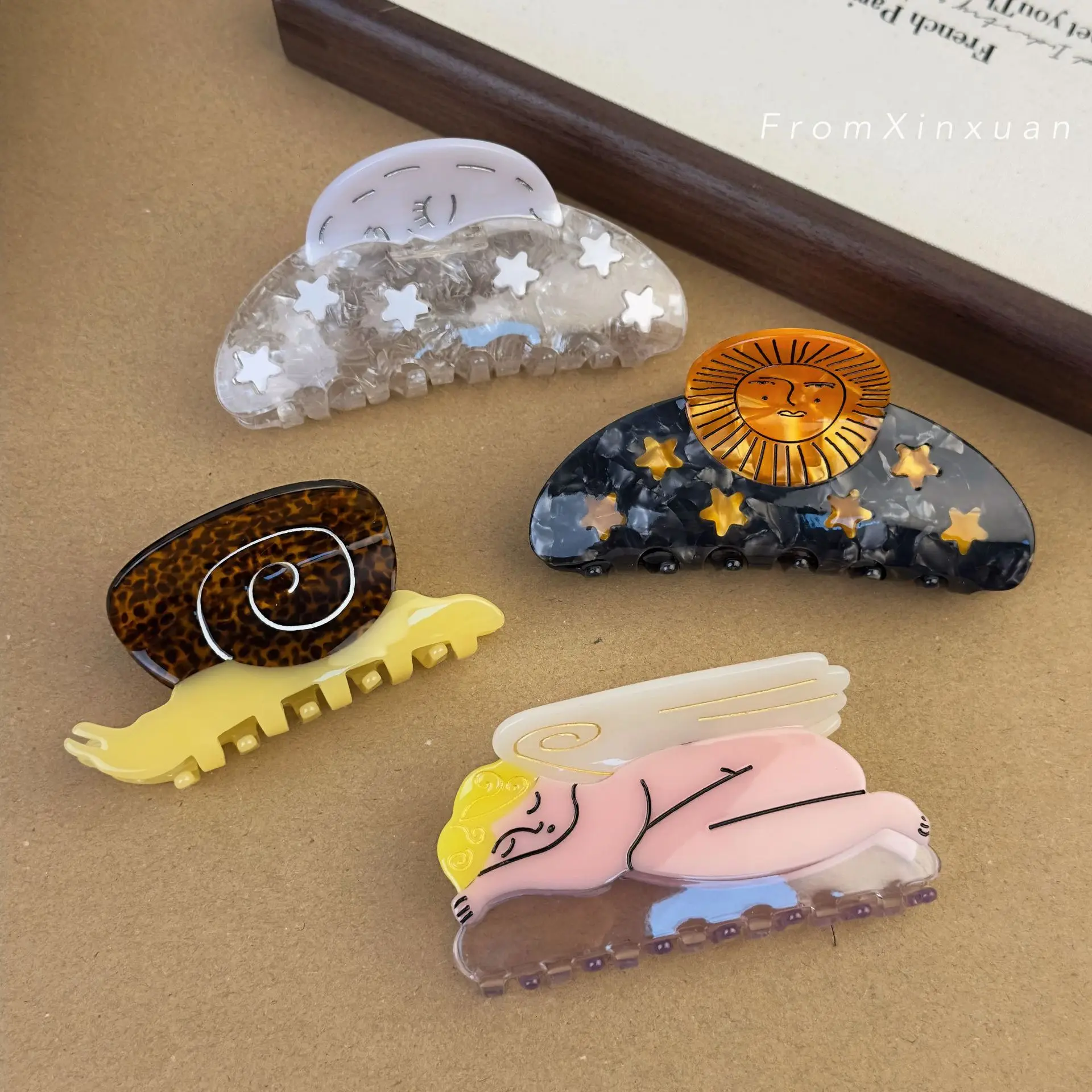 

Korean Version Niche Snail Acetic Acid Grab Clip High-end Creative Design Sun Star Shark Clip Back Head Hair Accessories