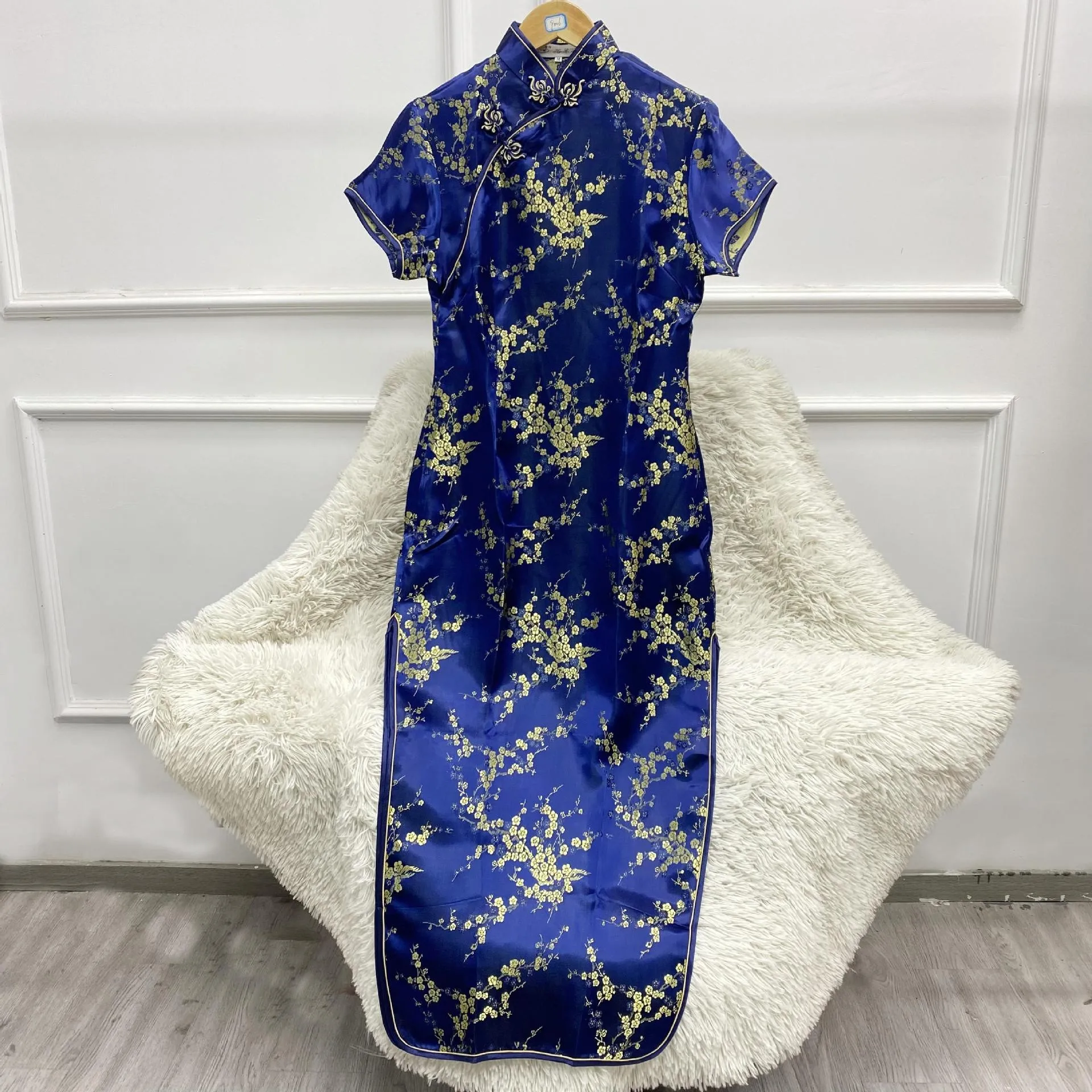 Cheongsam Longo Estilo Chinês Feminino, Vestido Qipao, Cetim, Estampado com Flores, Dividido, Festa de Casamento, Fotografia, Tamanhos Grandes, 6XL