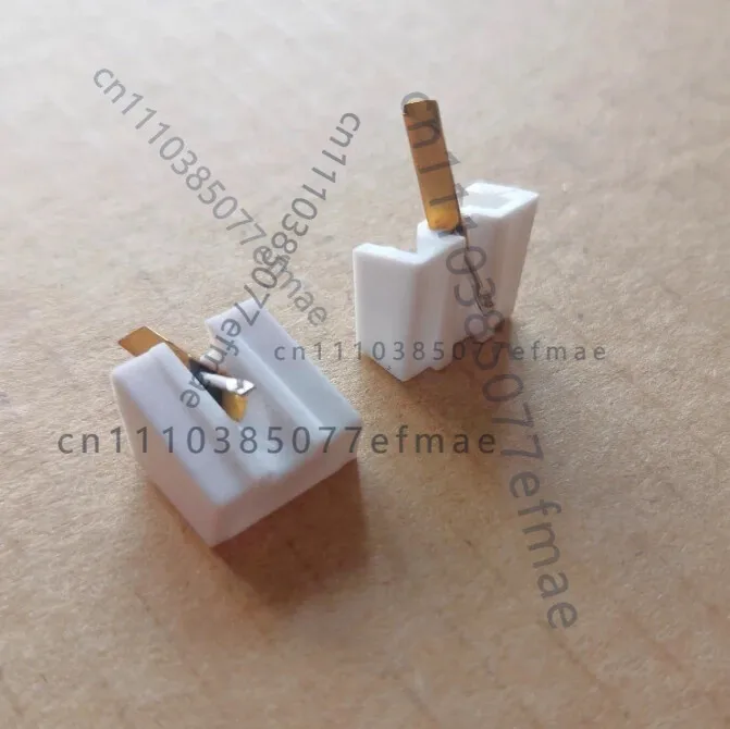 

2 шт. прозрачные алмазные наконечники для стилуса Tenorel N 2001 D Goldring D100