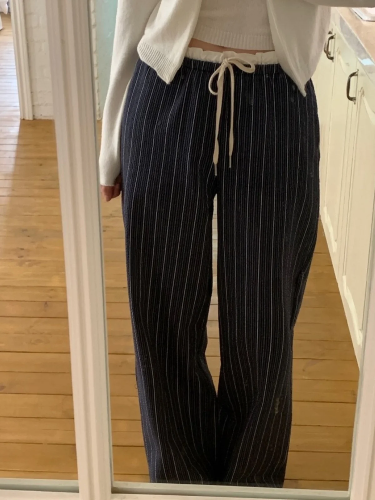 

Корейские повседневные брюки для женщин: модные, с рюшами, на эластичной талии, свободного кроя, длинные, весна 2025, новинка