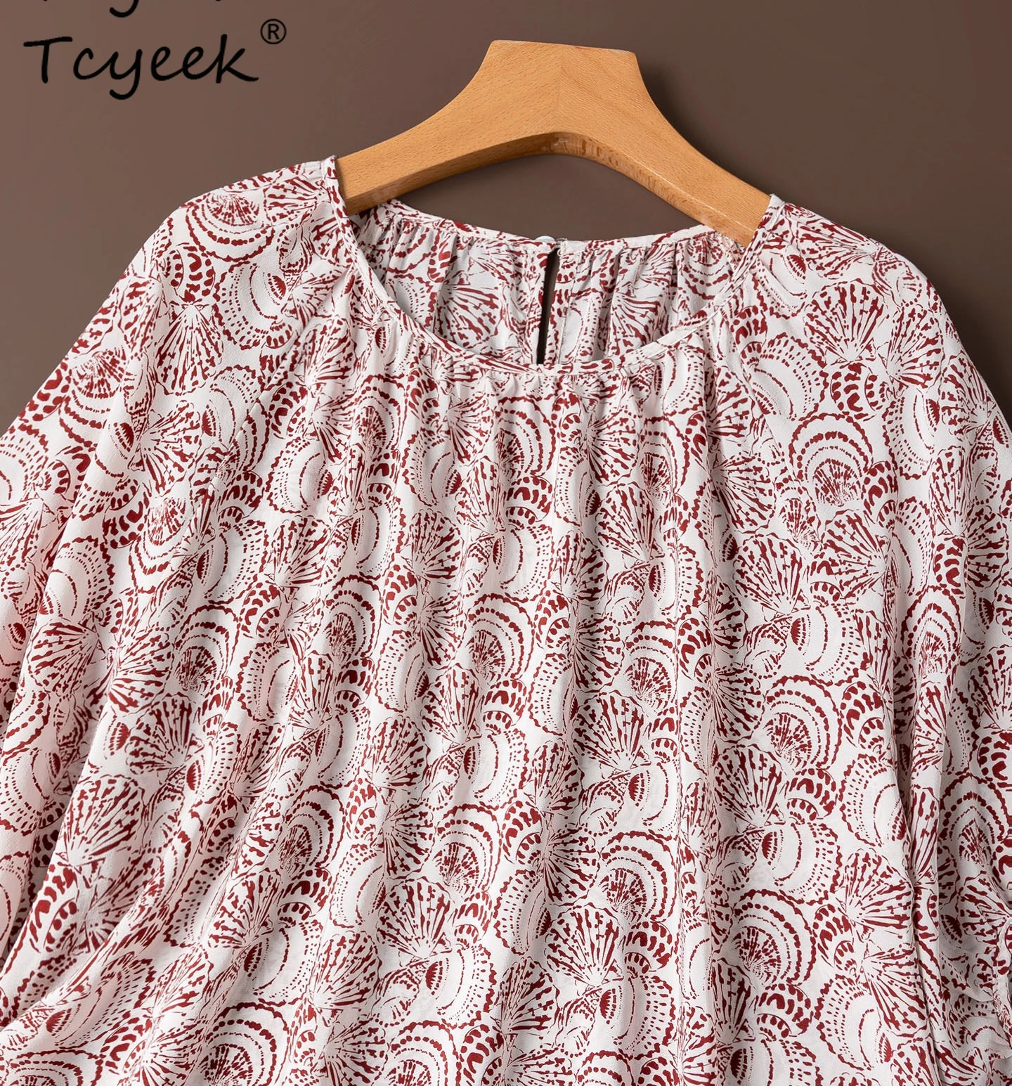 

Tcyeek 100% Real Mulberry Silk Blouse Elegant Blouses for Women Clothes Summer Womens T-shirts Beach Loose Fit Blusa Feminina