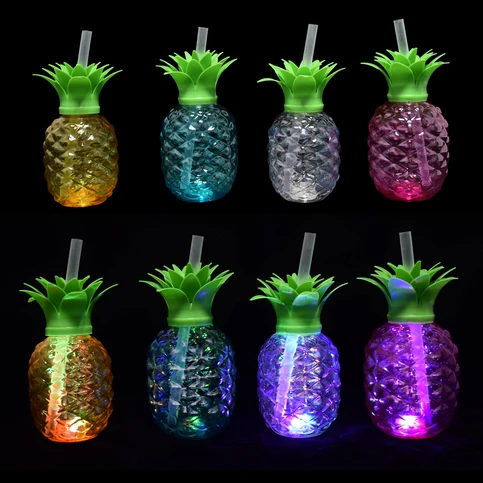 iShine Custom Beautiful Outdoor Daily LED Light Up Cute Fruit Glasses Lovely Cup Reusable Party 17OZ LED Pineapple Cup