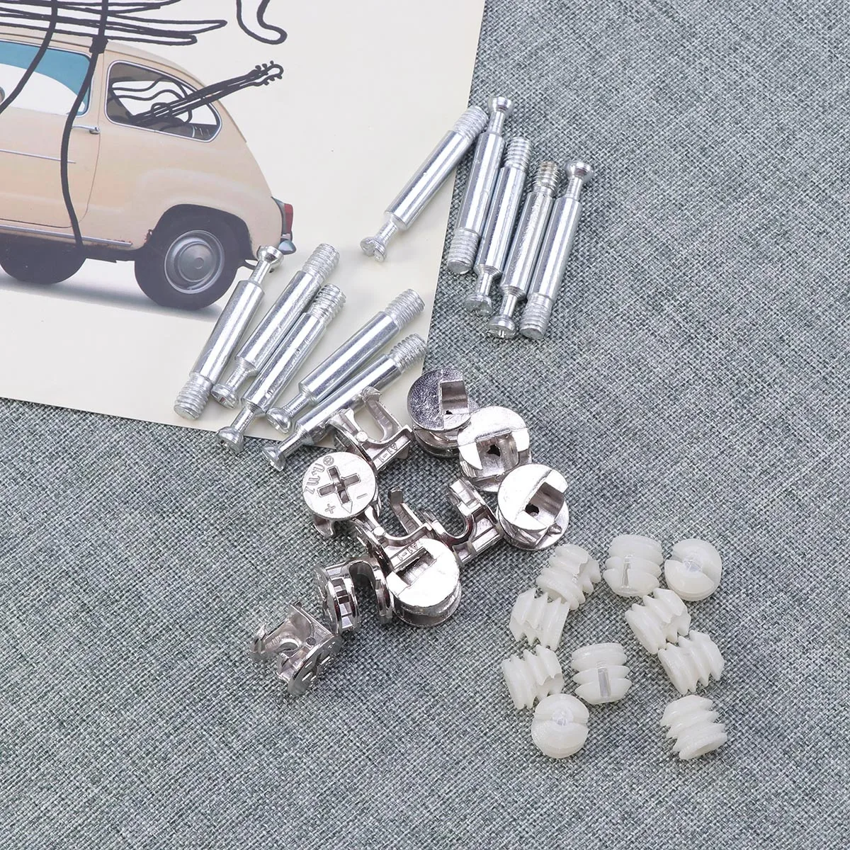 

10Sets Sturdy Furniture Connectors Self-Tapping Dowels Side Connecting Hardware for Cupboard Cabinet Wood Furniture Fixings