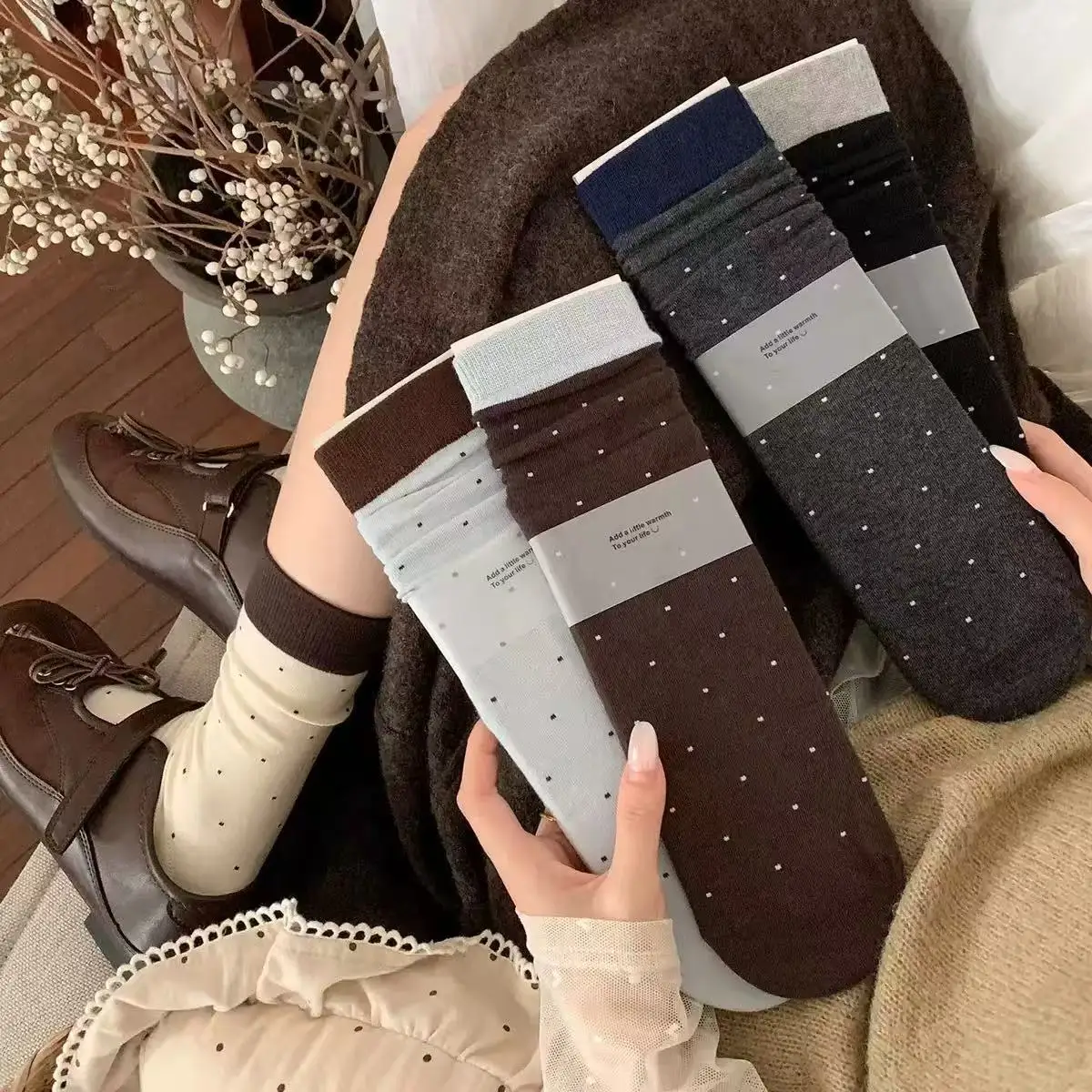 Autumn socks for children, Japanese retro polka dot socks, autumn and winter Maillard contrasting cotton slimming essential item