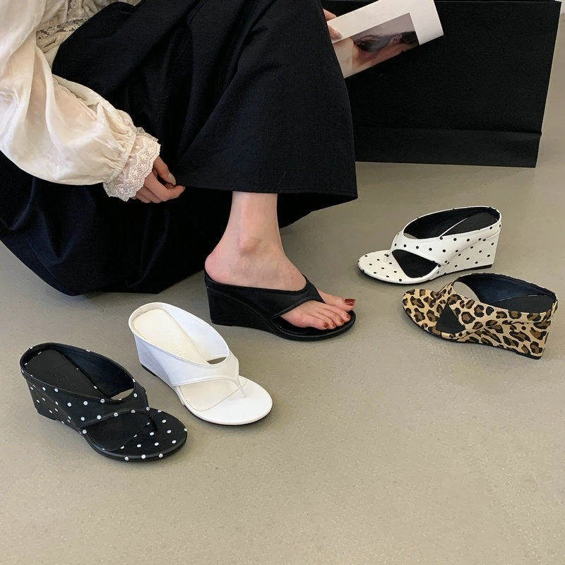 Nuevas Sandalias de Tacón de Cuña con Clip y Puntos, Verano 2026, para Mujer, que Aumentan la Estatura, Estilo Deslizante, para Fiestas y Vestidos, Zapatos de Mujer